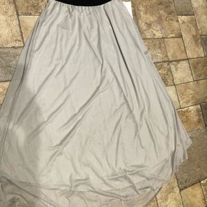 Lucy lularoe skirt